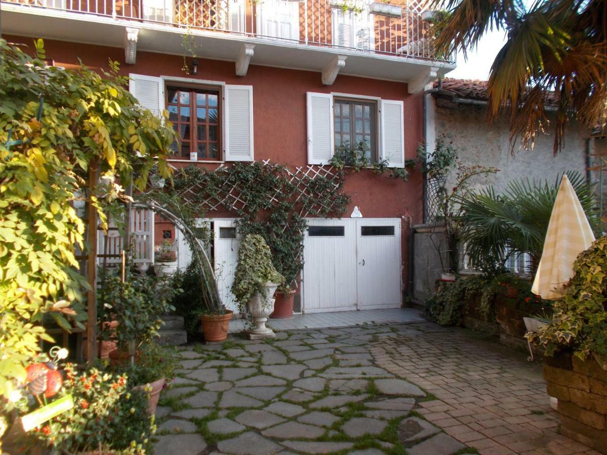 Il Granello Di Senape B&B Palazzo Canavese Exterior photo